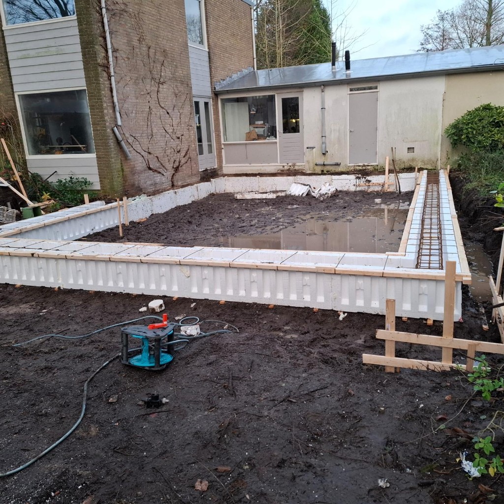 Fundering met geïsoleerde betonblokken
